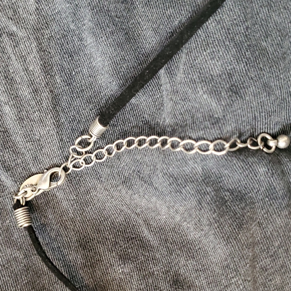 Necklace - Picture 3 of 3